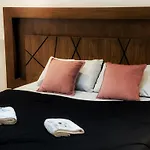 2 Bedrooms Elegant Apartment New Cairo