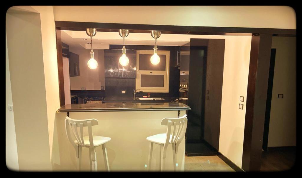 2 Bedrooms Elegant New