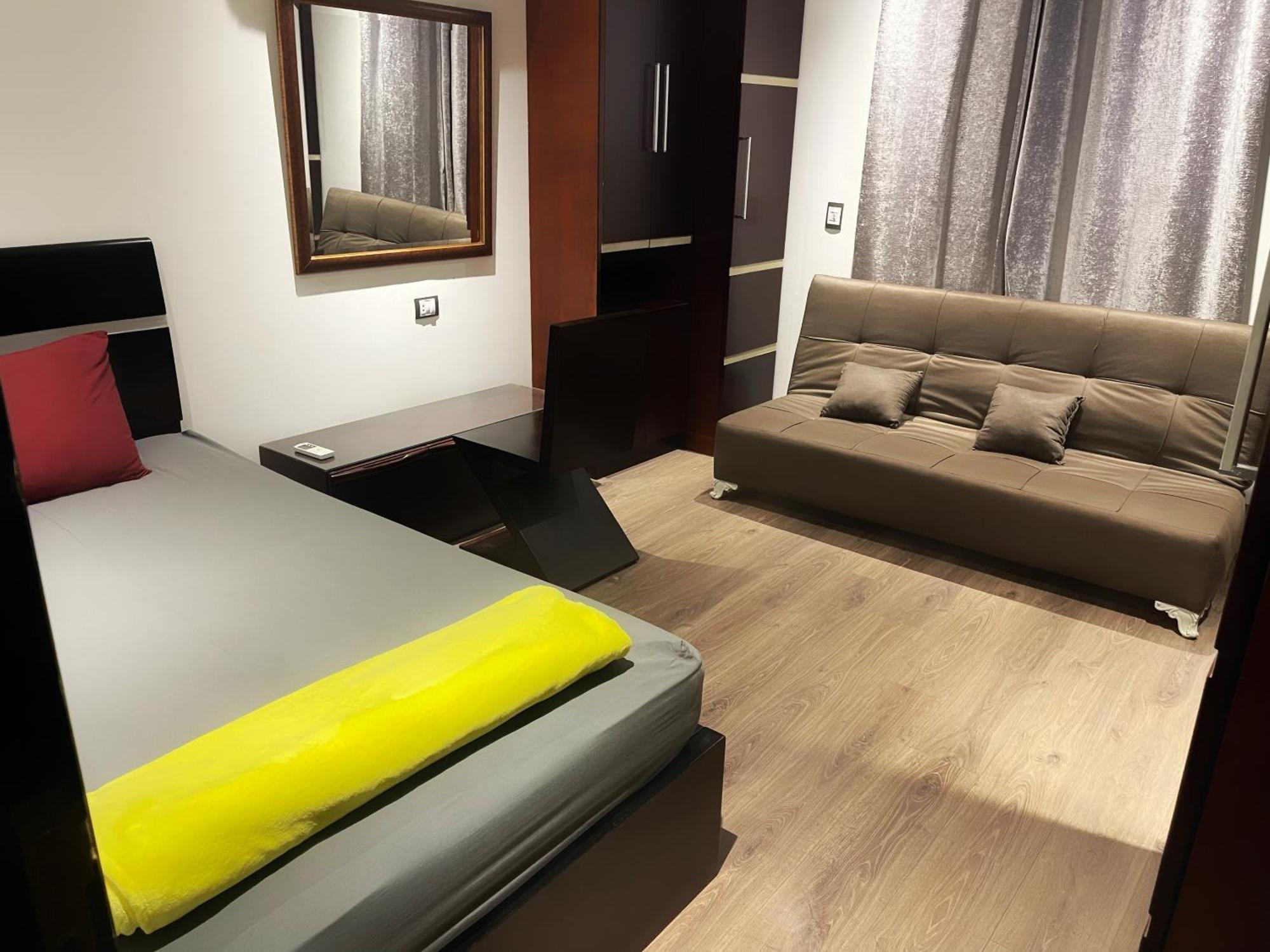 Apartment 2 Bedrooms Elegant New